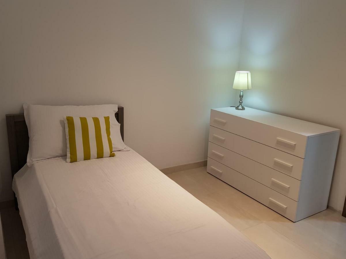 36 Triq Luigi Preziosi Apartment เซนต์พอลส์เบย์ ภายนอก รูปภาพ